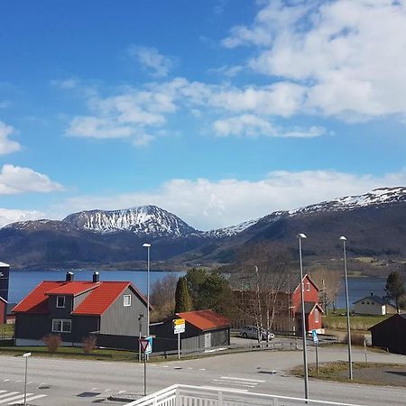 Eide Gjestehus Buitenkant foto