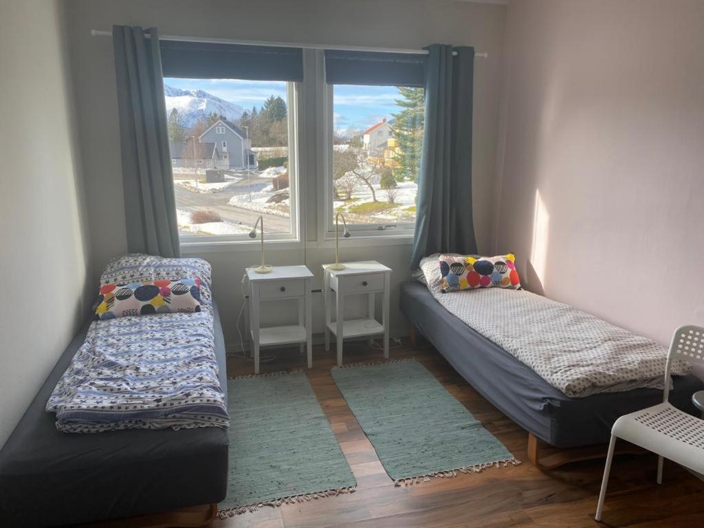 Eide Gjestehus Buitenkant foto